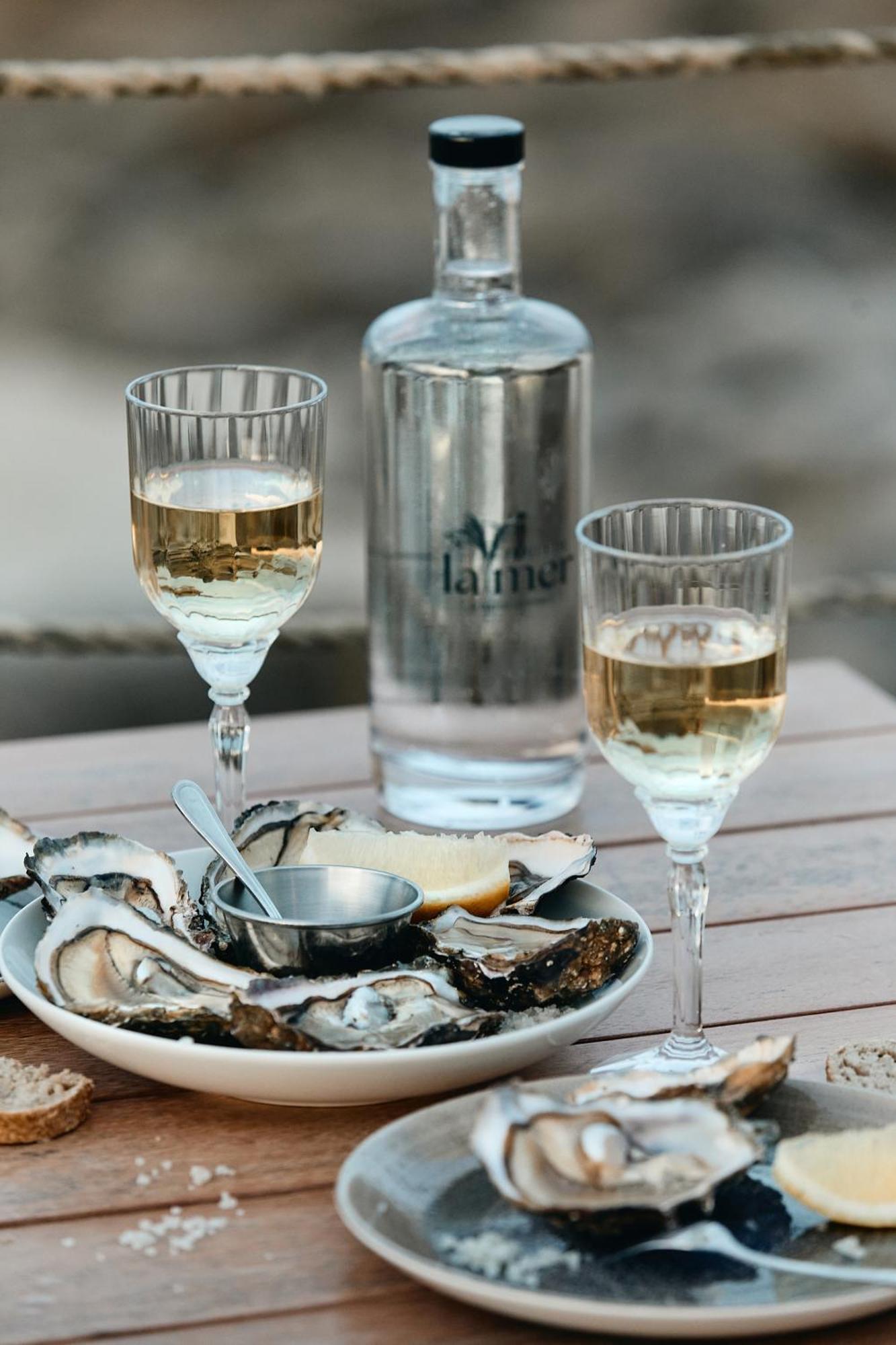 De La Mer, The Originals Relais Hotel Brignogan-Plages